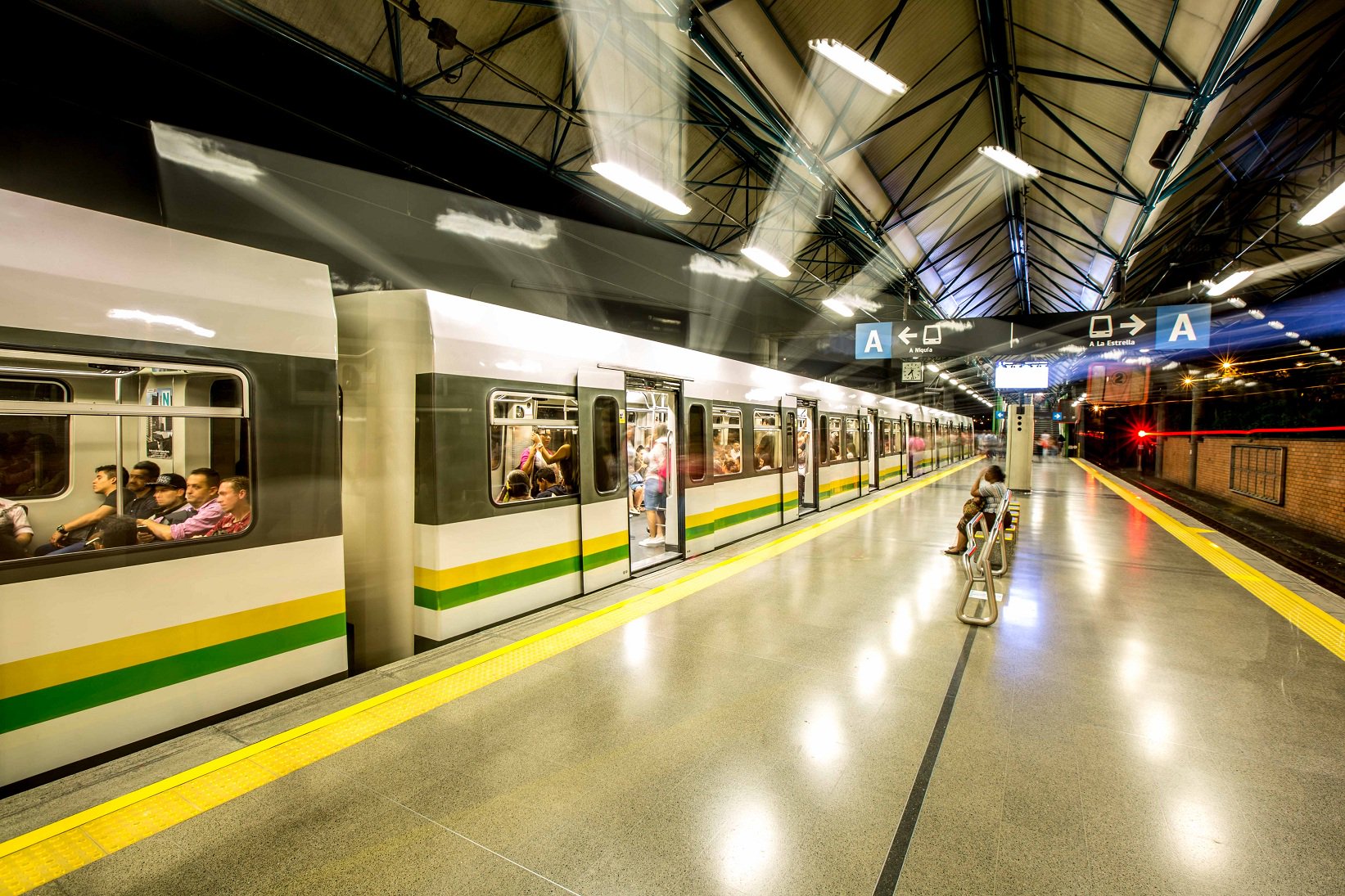 señalizacion metro medellin